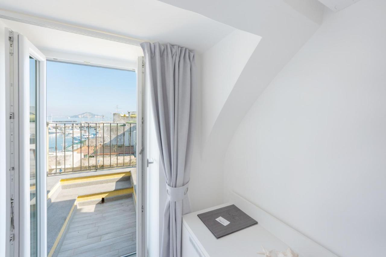 Vento Di Mare Bed & Breakfast Procida Exterior photo