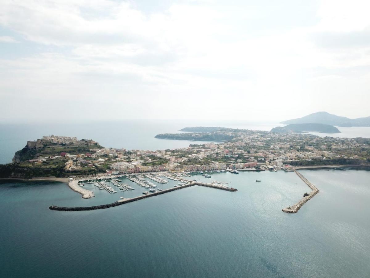 Vento Di Mare Bed & Breakfast Procida Exterior photo